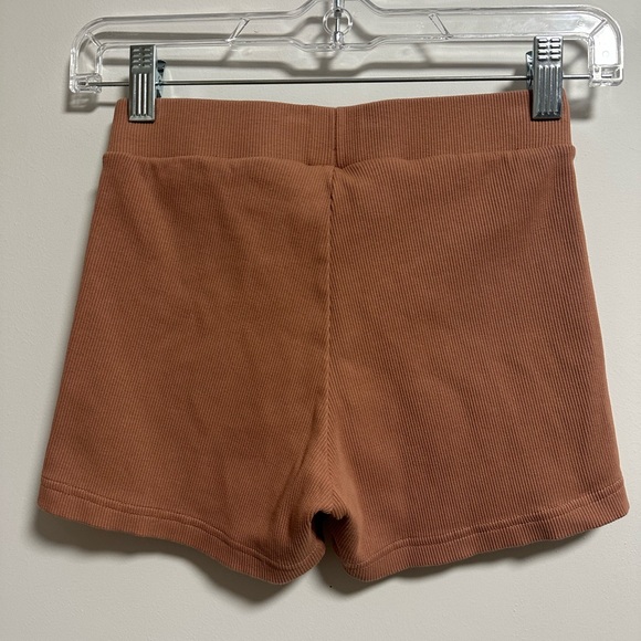 Adidas Tan Workout Set - Picture 7 of 9